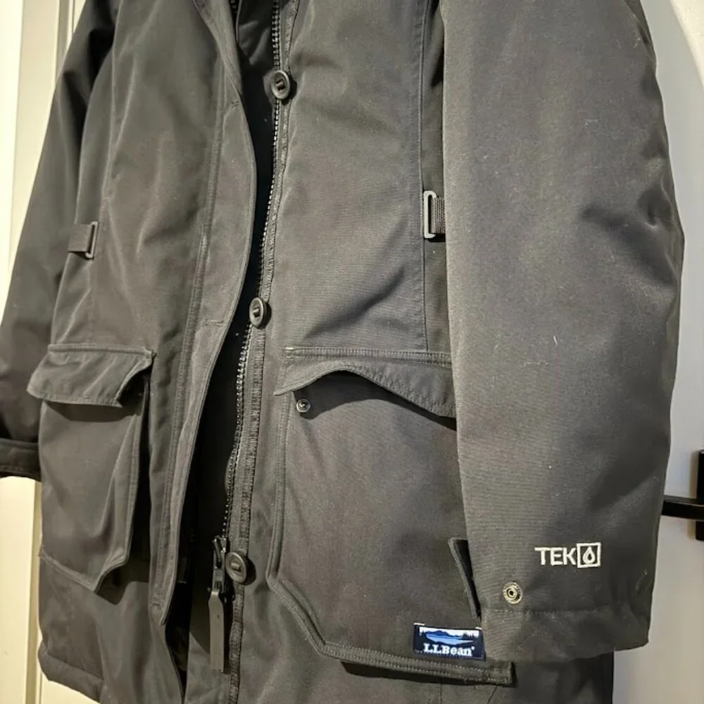 L.L. Bean Maine Mountain Parka - Picture 2 of 8